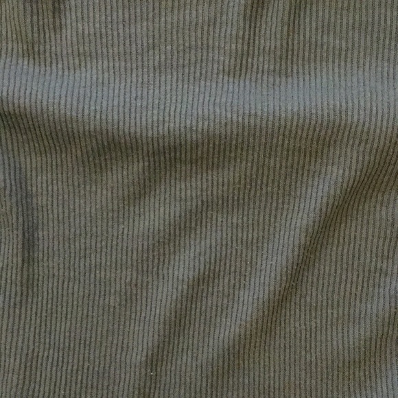 Small turtle neck - Picture 2 of 3